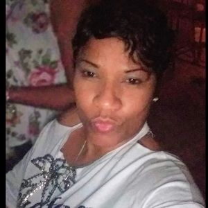 Meet your Posher, Clevia